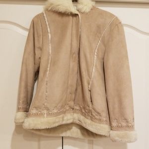 Girls warm fuzzy jacket